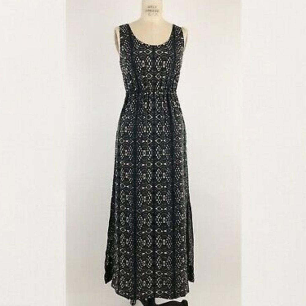 SOLD Madewell Geo Print Maxi Dress